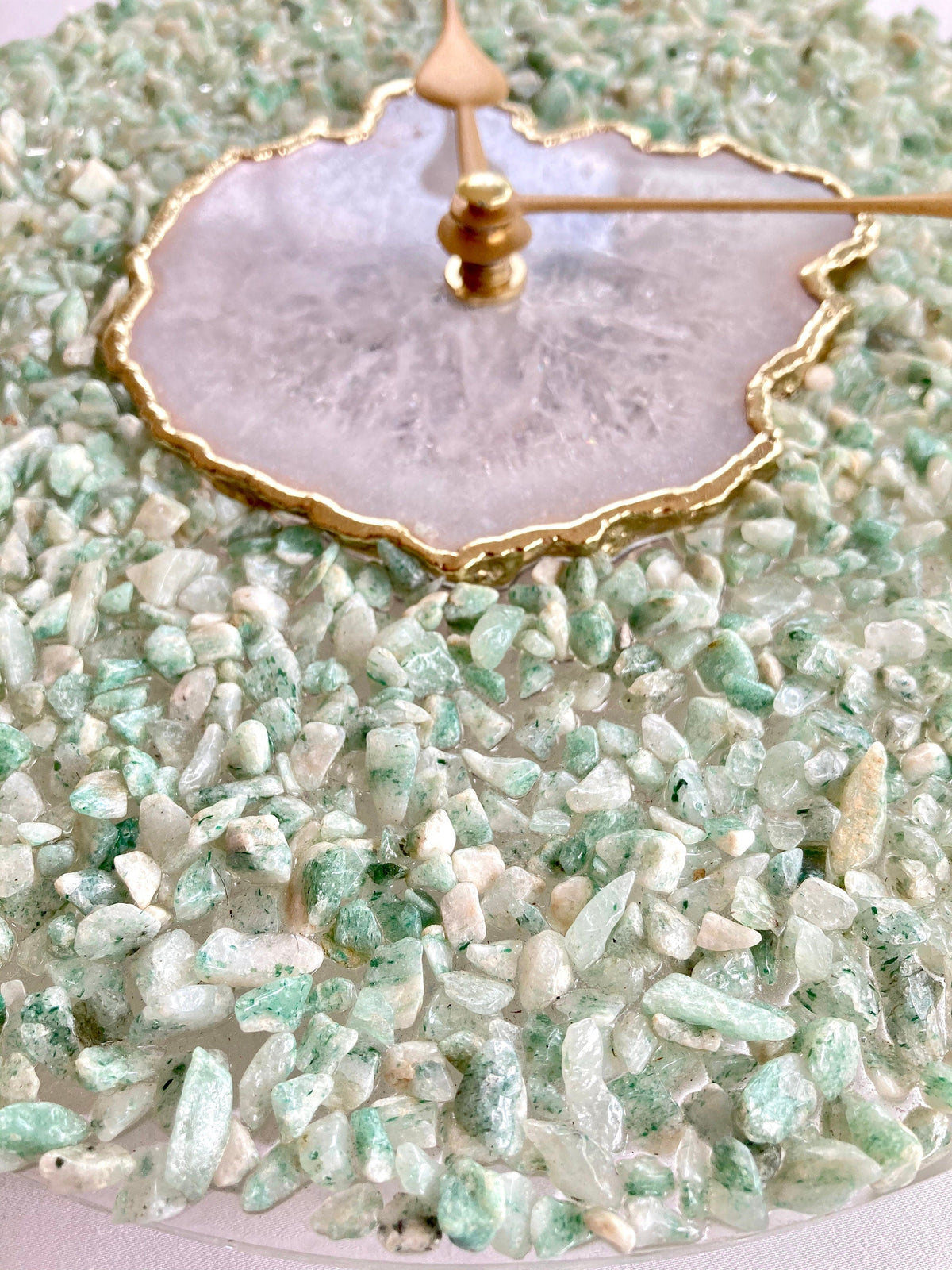 10" Diameter Large Light Green Crystal With White Agate Wall Clock